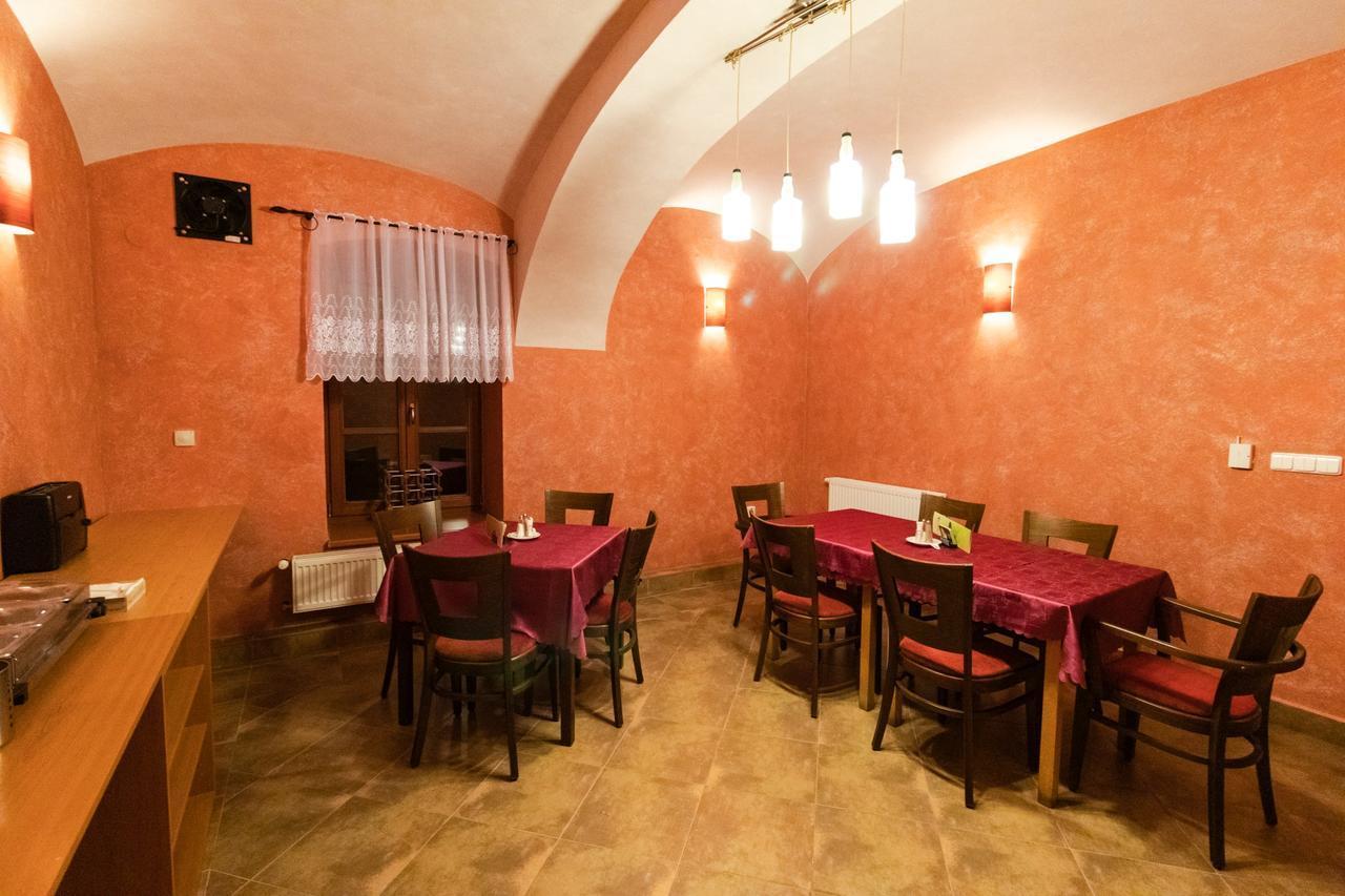 Penzion U řízků Rapotín Exterior foto